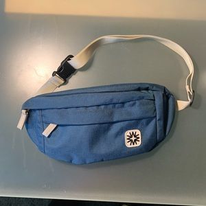 Walker Family Goods - Louie Sling